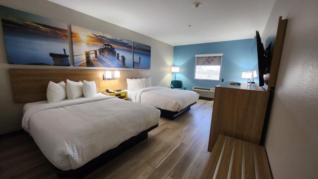 Days Inn & Suites By Wyndham Ръселвил Екстериор снимка